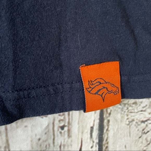 Women's Denver Broncos NFL Football Sports Tee Top Shirt - Picture 4 of 4